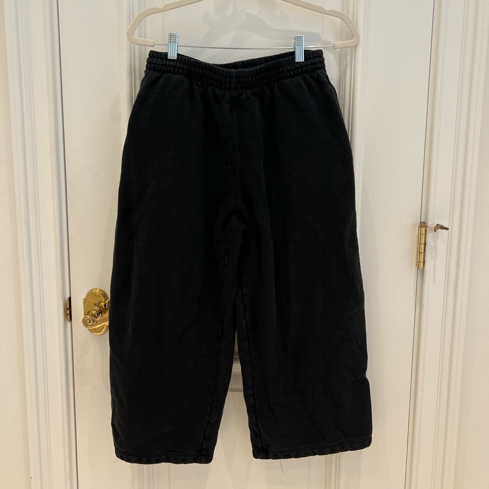 Skims medium sweatpants